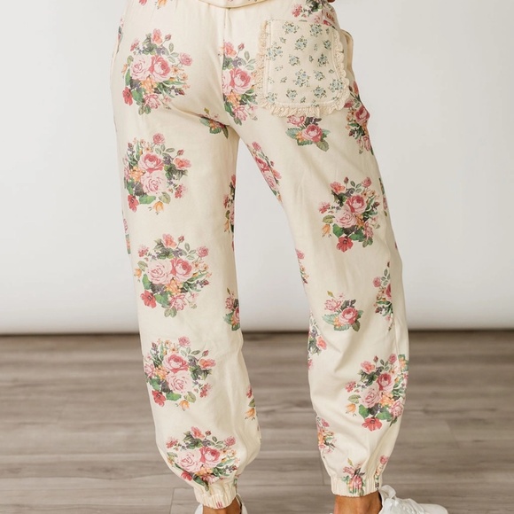 461 NWT Ampersand Avenue Garden Rose Jogger - Picture 4 of 9